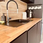 Seagarden Hideaway - 1bed דירה *