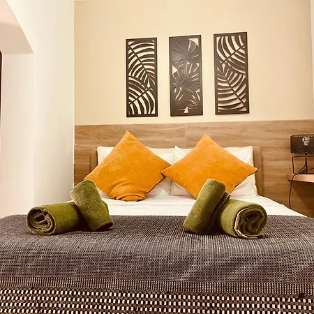 Seagarden Hideaway - 1bed Апартаменты *